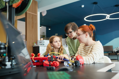 Why should you have Robotics Labs in Schools?